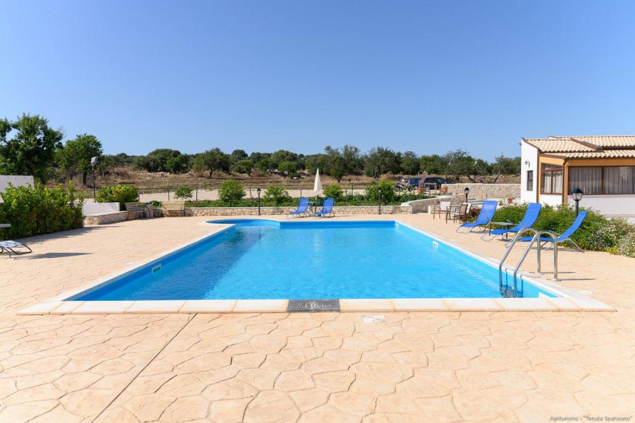 Agriturismo Tenuta Sparaceto โมดิกา ภายนอก รูปภาพ